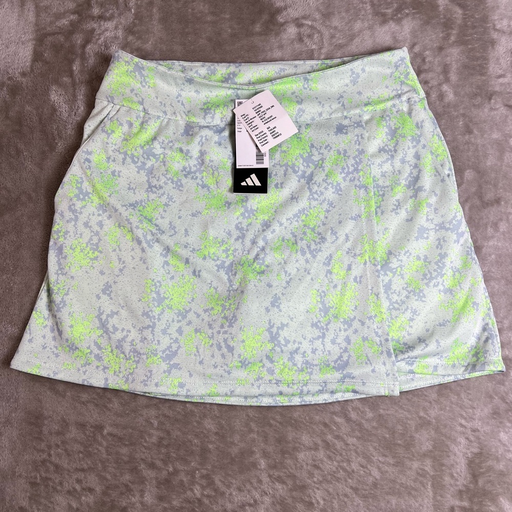 NWT adidas Women's Jacquard 16" Golf‎ Skort Size Small